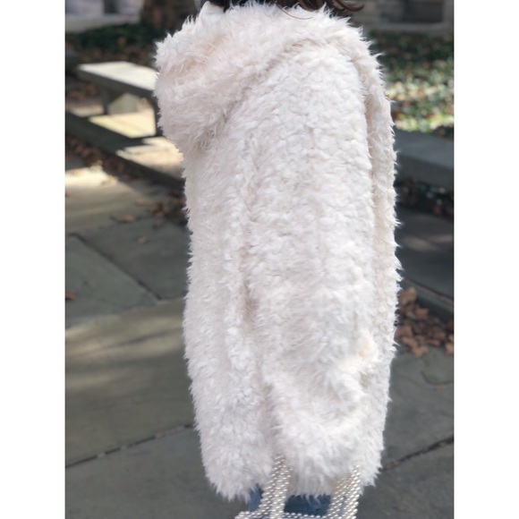 Last 1✨🆕Lena Cream Teddy Faux Fur Jacket - Picture 7 of 8